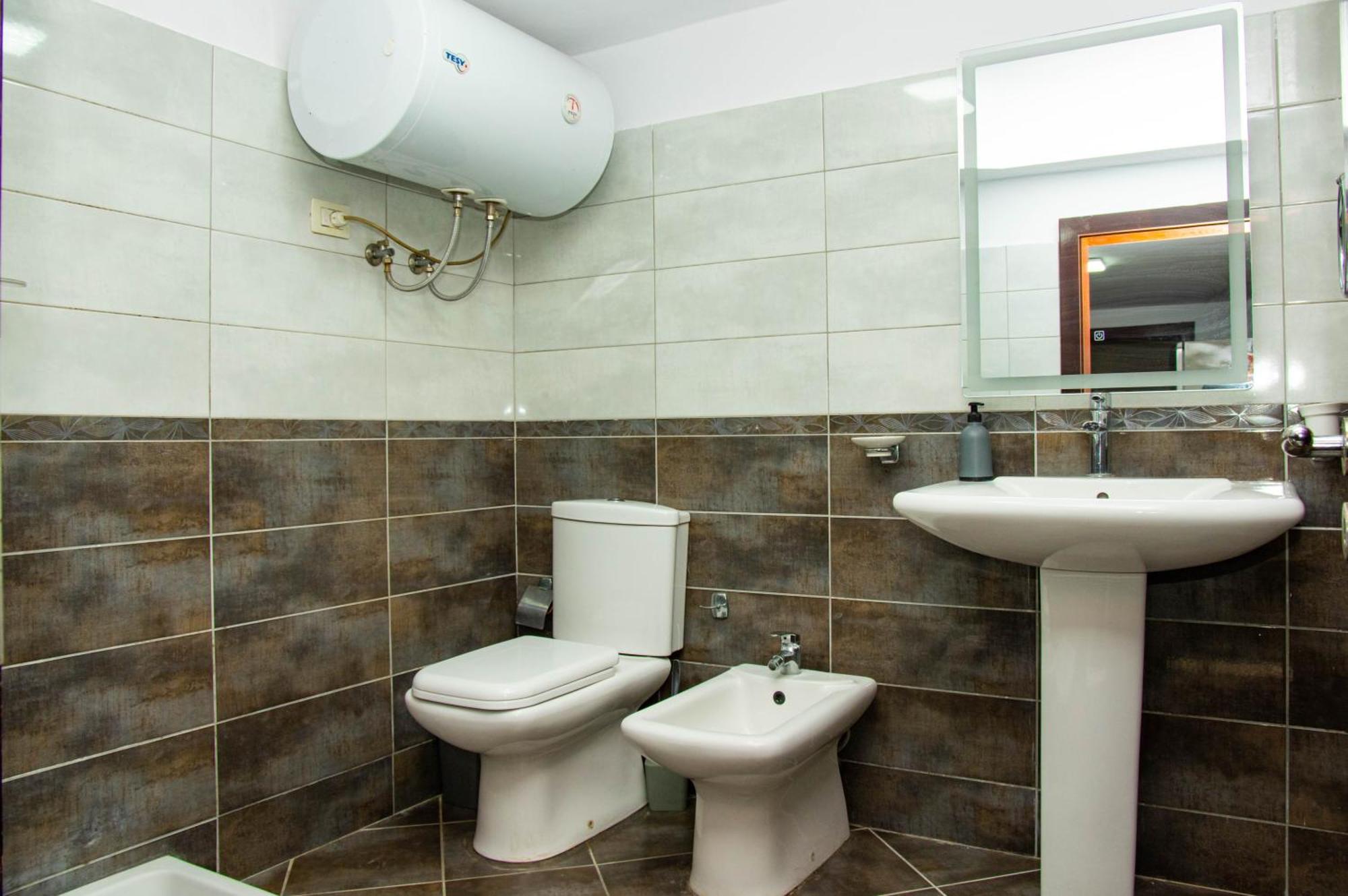 Lucas Central Relaxing House Tirana Exterior foto